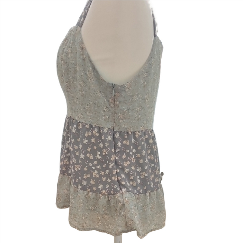 Paper Crane Green Tiered Camisole Top - Picture 5 of 8